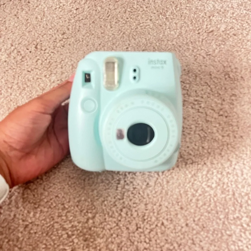 Polaroid